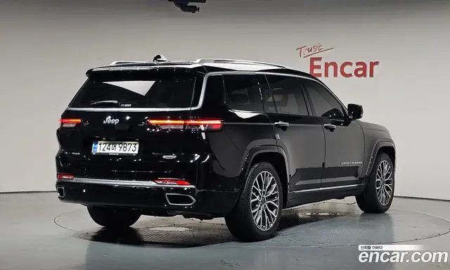 Jeep Cherokee, 2023, 34 813 км