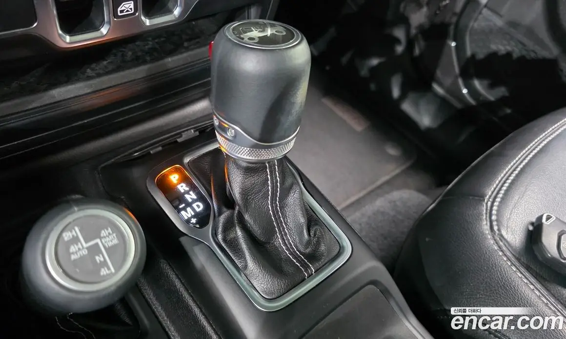 Jeep Wrangler 2019 2.0 автомат (гидро), фото 12