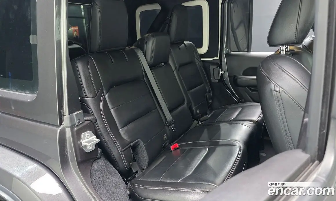 Jeep Wrangler 2019 2.0 автомат (гидро), фото 17