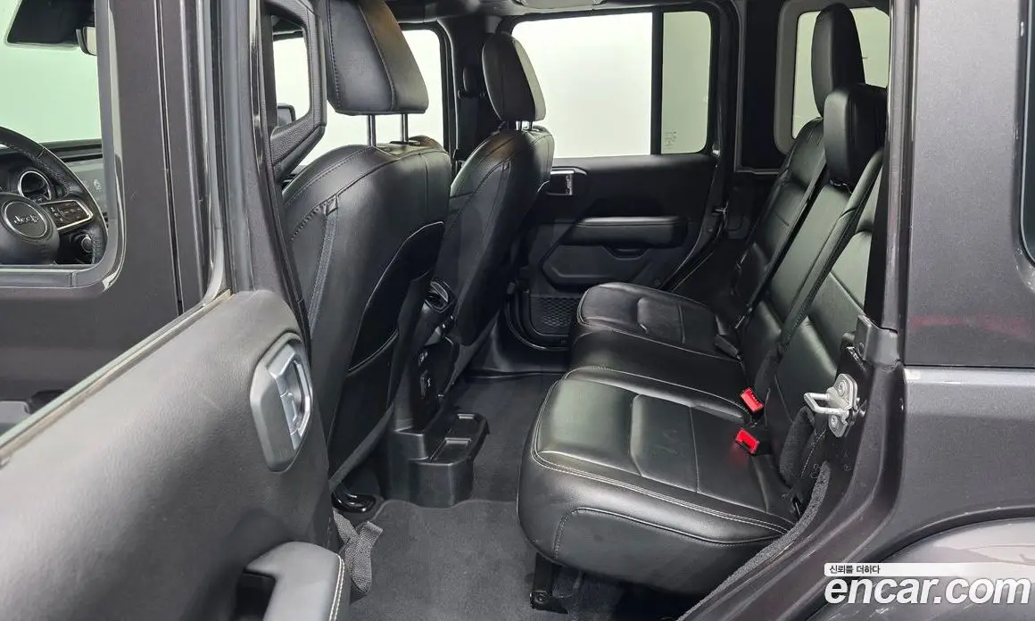 Jeep Wrangler 2019 2.0 автомат (гидро), фото 18