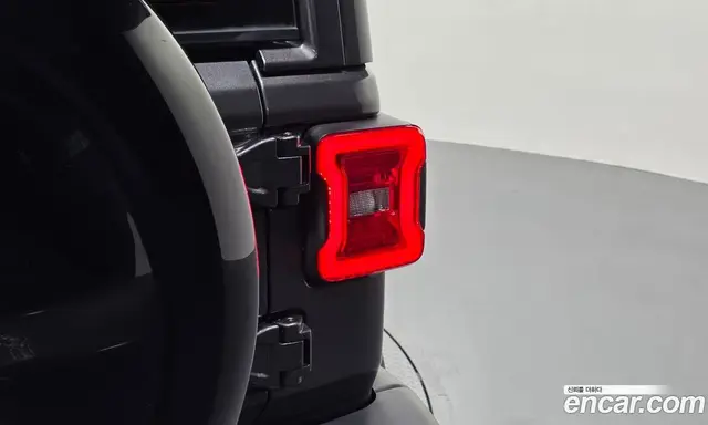 Jeep Wrangler 2019 2.0 автомат (гидро), миниатюра 9