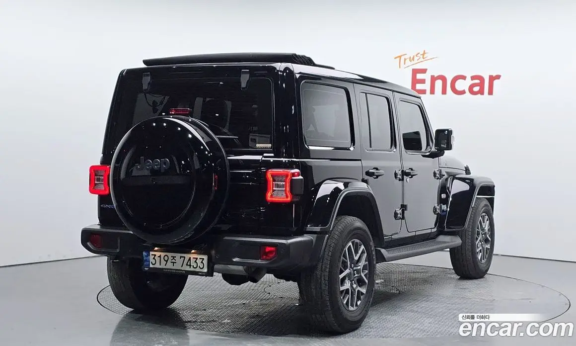 Jeep Wrangler 2021 2.0 автомат (гидро), фото 1 Jeep Wrangler 2021 2.0 автомат (гидро), фото 1