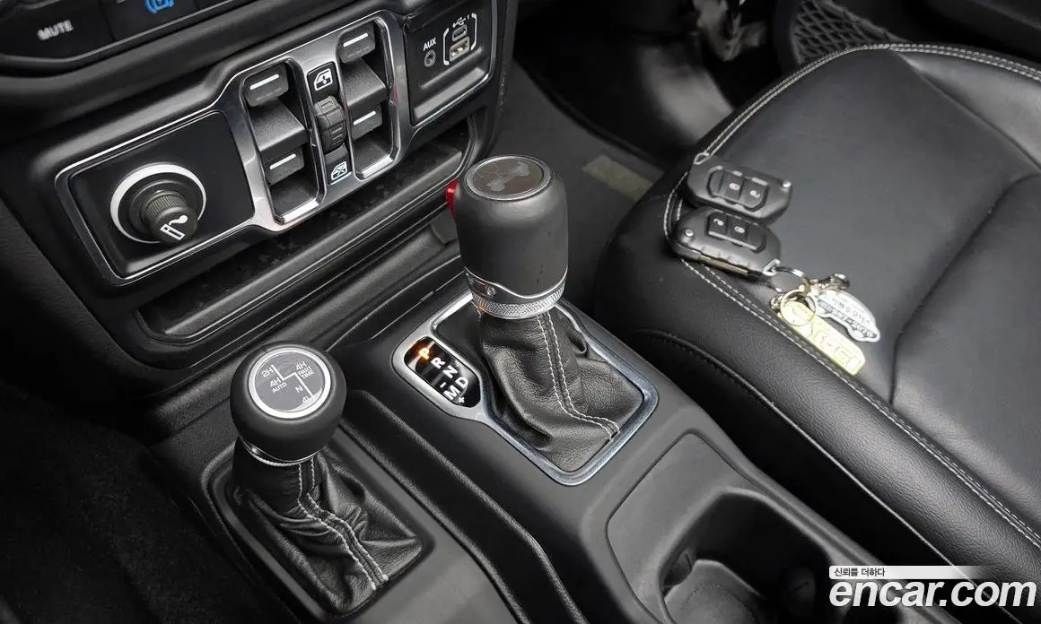 Jeep Wrangler 2021 2.0 автомат (гидро), фото 11 Jeep Wrangler 2021 2.0 автомат (гидро), фото 11