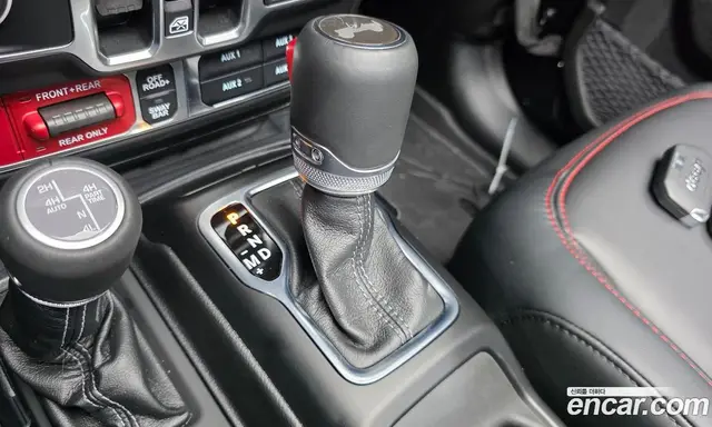 Jeep Wrangler 2025 2.0 автомат (гидро), миниатюра 12