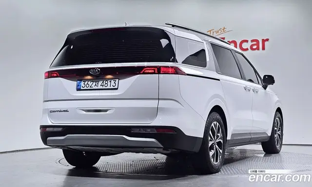 Kia Carnival 2021 2.2 автомат (гидро), миниатюра 2