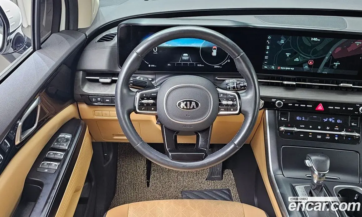Kia Carnival 2021 2.2 автомат (гидро), фото 19