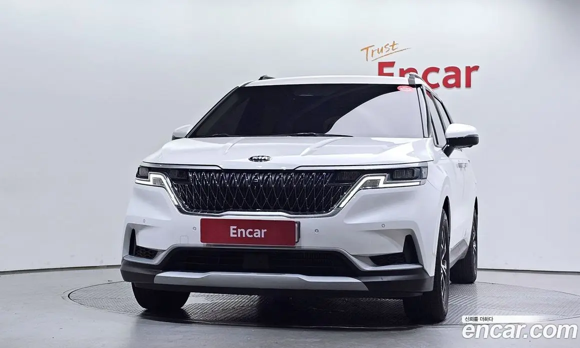 Kia Carnival 2021 2.2 автомат (гидро), фото 3