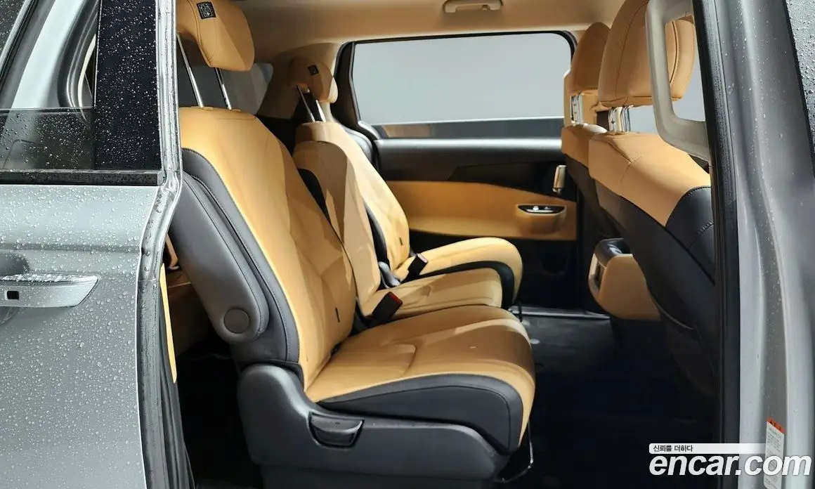 Kia Carnival 2022 3.5 автомат (гидро), фото 17