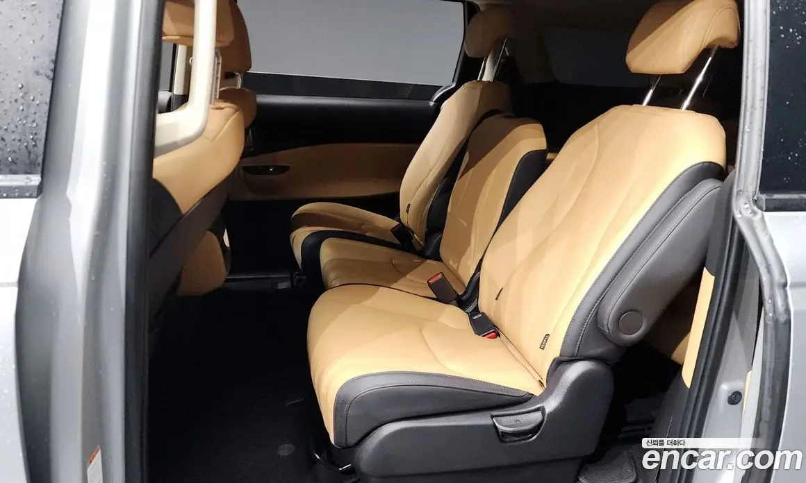 Kia Carnival 2022 3.5 автомат (гидро), фото 18