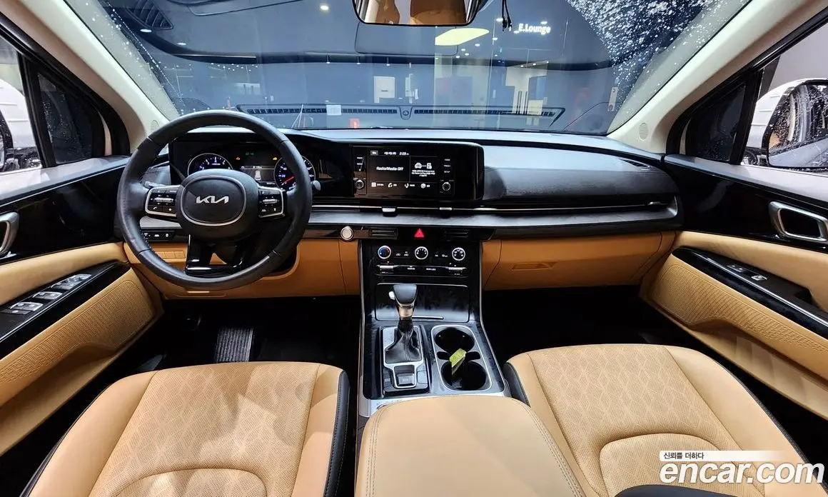 Kia Carnival 2022 3.5 автомат (гидро), фото 10
