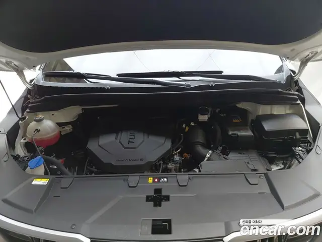 Kia Carnival 2023 2.2 автомат (гидро), миниатюра 6