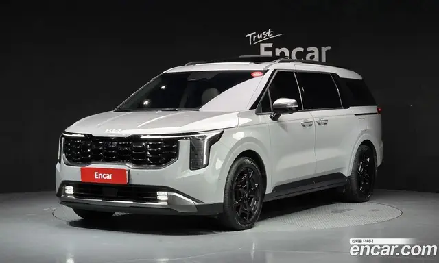Kia Carnival, 2025, 27 246 км