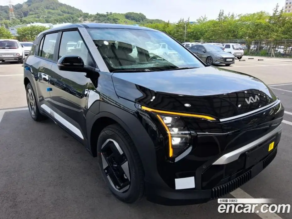 Kia EV3 2026 0.4 автомат (гидро), фото 5 Kia EV3 2026 0.4 автомат (гидро), фото 5