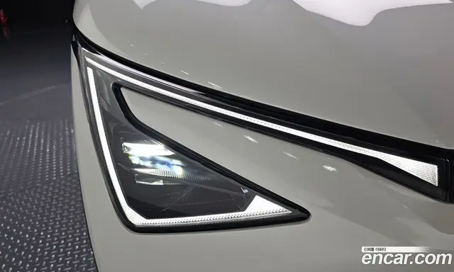 Kia EV6 2025 0.1 автомат (гидро), миниатюра 8 Kia EV6 2025 0.1 автомат (гидро), миниатюра 8