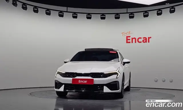 Kia K5 (Optima) 2023 1.6 автомат (гидро), миниатюра 2