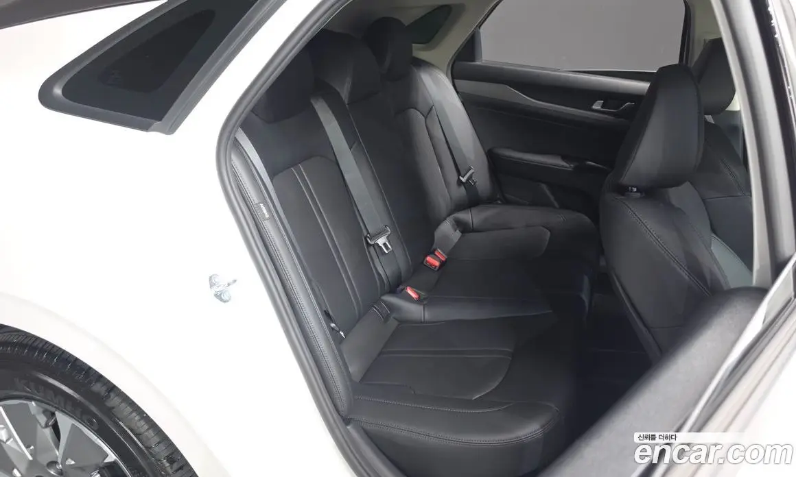 Kia K5 (Optima) 2024 2.0 автомат (гидро), фото 17