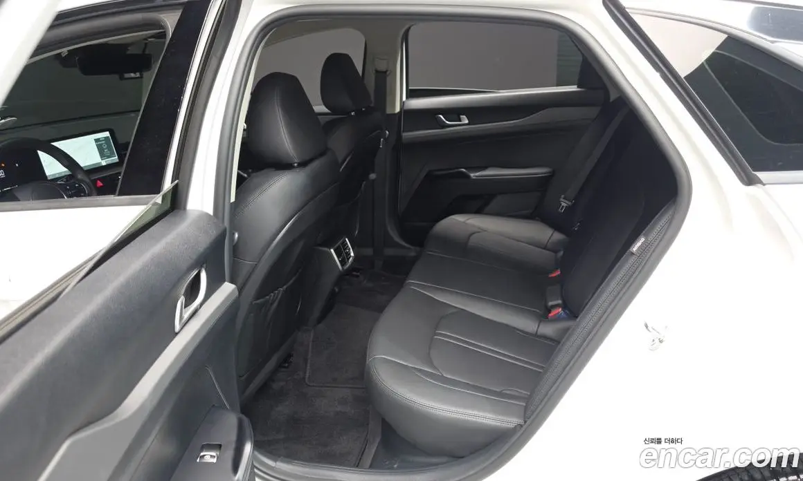 Kia K5 (Optima) 2024 2.0 автомат (гидро), фото 18