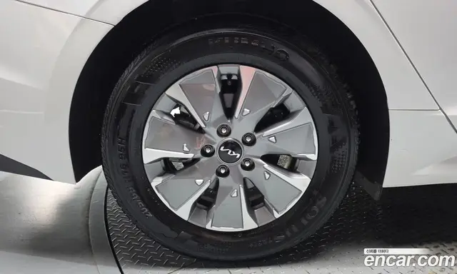 Kia K5 (Optima) 2024 2.0 автомат (гидро), миниатюра 5