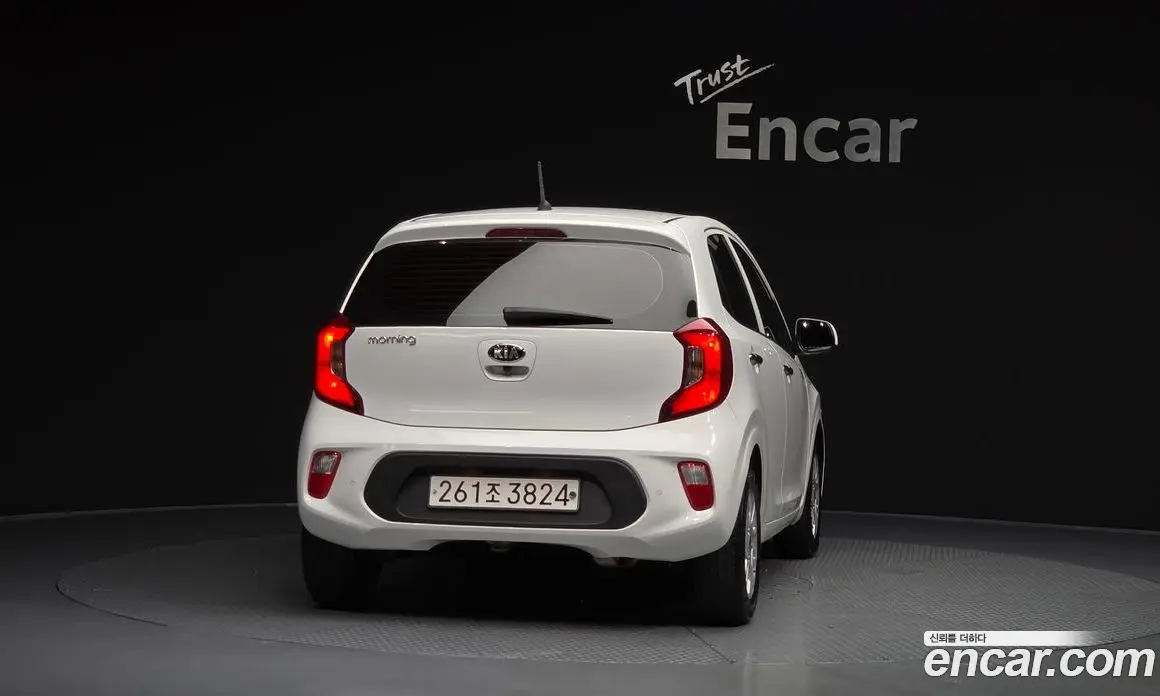 Kia Morning 2019 1.0 автомат (гидро), фото 4
