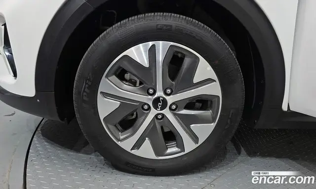 Kia Niro 2023 0.2 автомат (гидро), миниатюра 5 Kia Niro 2023 0.2 автомат (гидро), миниатюра 5