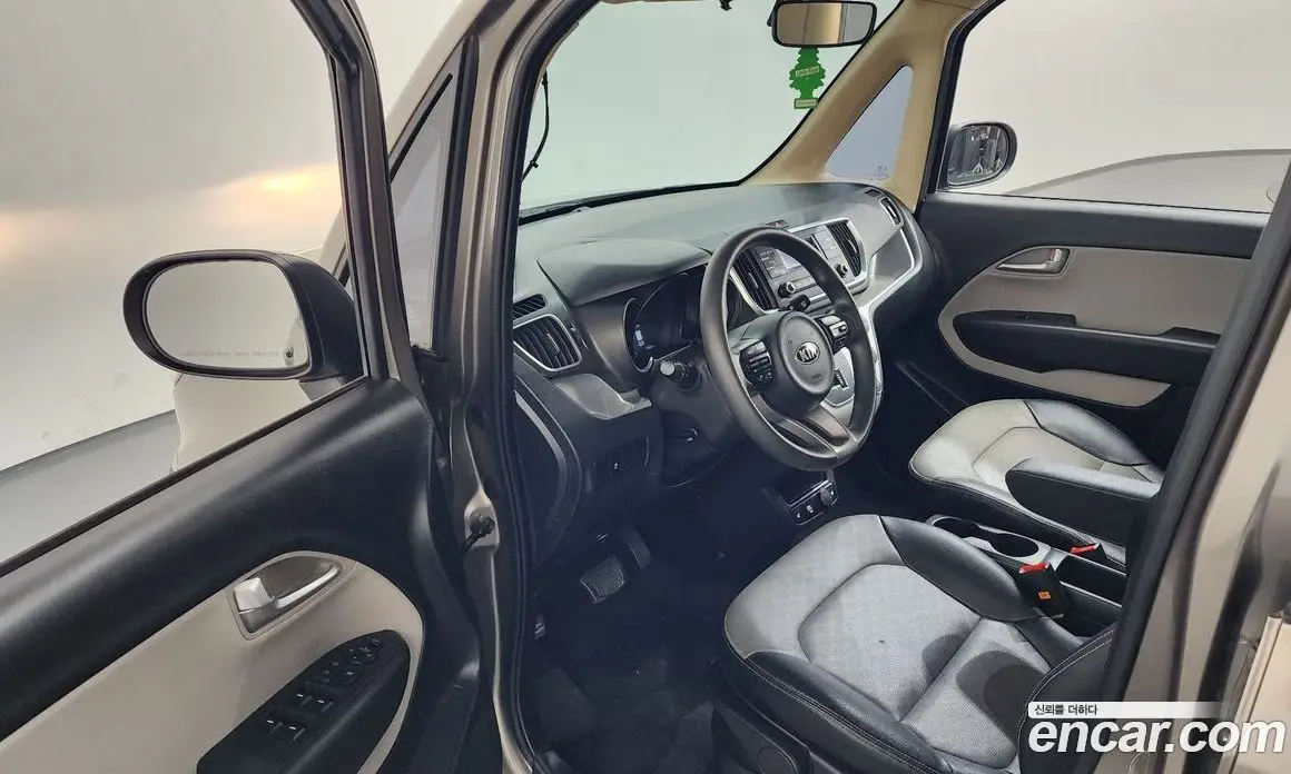 Kia Ray 2020 1.0 автомат (гидро), фото 13
