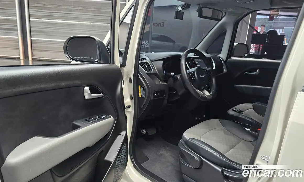 Kia Ray 2022 1.0 автомат (гидро), фото 13