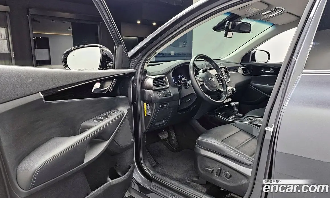 Kia Sorento 2019 2.0 автомат (гидро), фото 13