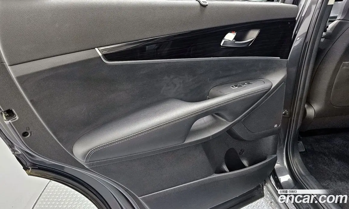 Kia Sorento 2019 2.0 автомат (гидро), фото 15