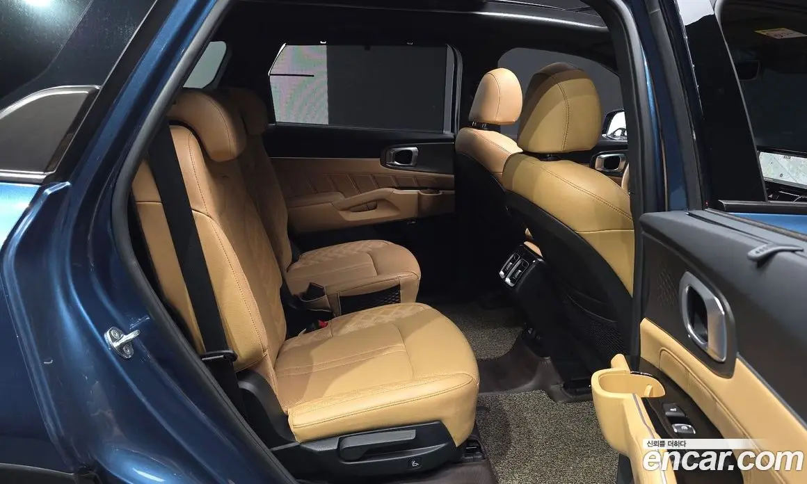Kia Sorento 2021 1.6 автомат (гидро), фото 17 Kia Sorento 2021 1.6 автомат (гидро), фото 17
