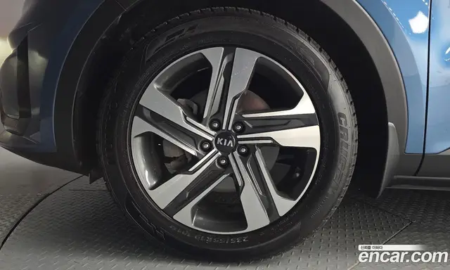 Kia Sorento 2021 1.6 автомат (гидро), миниатюра 5 Kia Sorento 2021 1.6 автомат (гидро), миниатюра 5