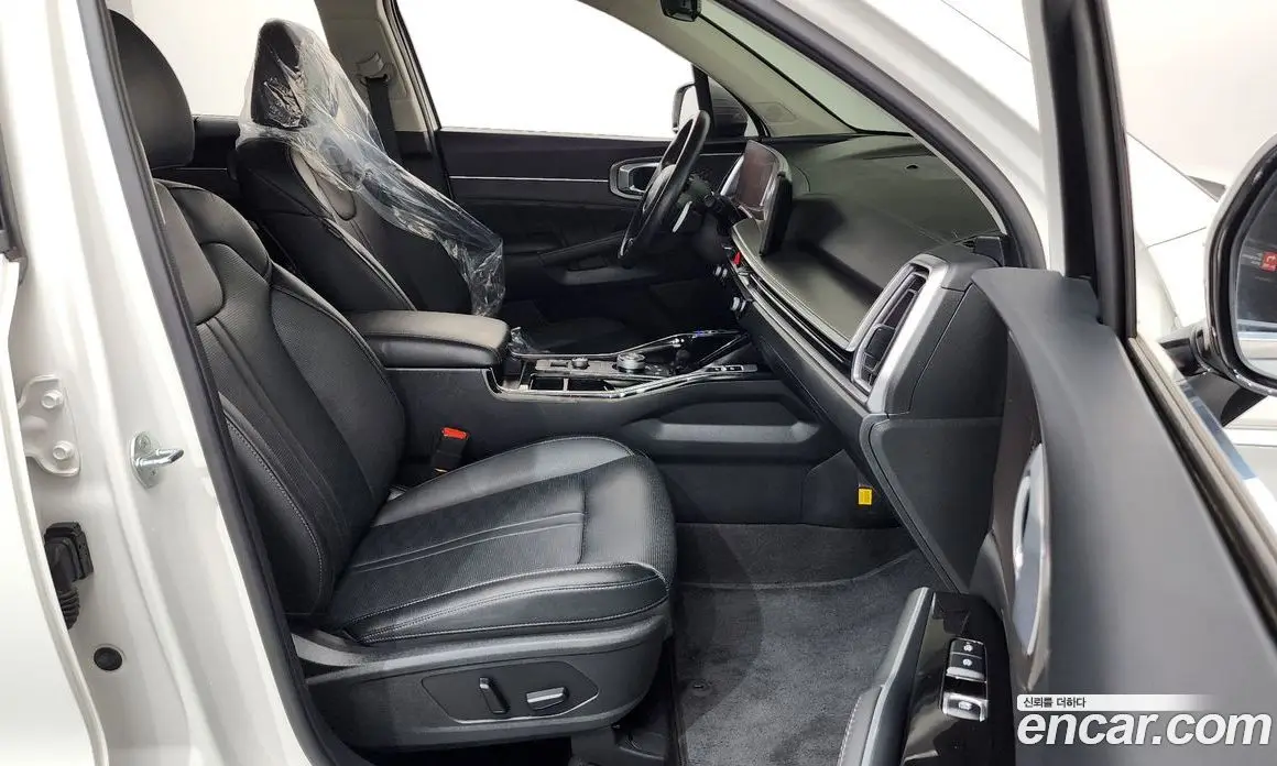 Kia Sorento 2024 2.2 автомат (гидро), фото 16 Kia Sorento 2024 2.2 автомат (гидро), фото 16