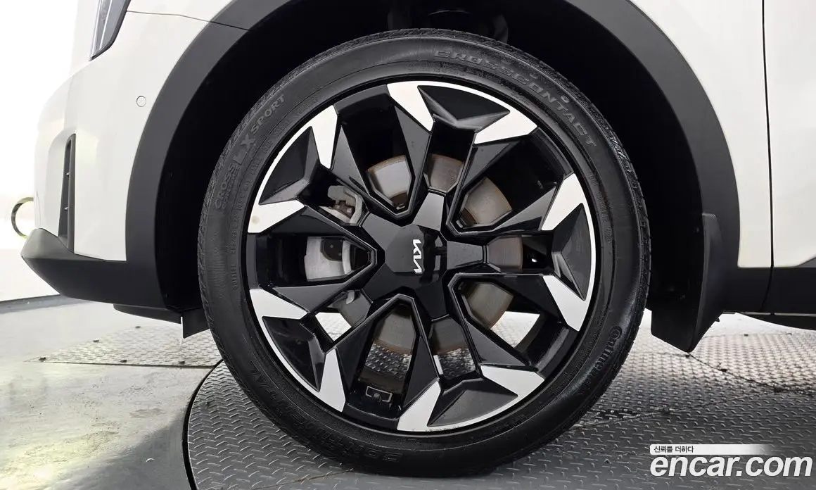 Kia Sorento 2024 2.2 автомат (гидро), фото 5 Kia Sorento 2024 2.2 автомат (гидро), фото 5