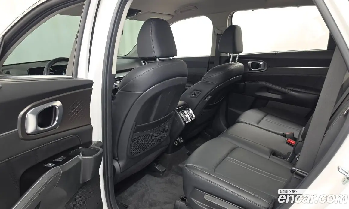 Kia Sorento 2024 2.5 автомат (гидро), фото 15