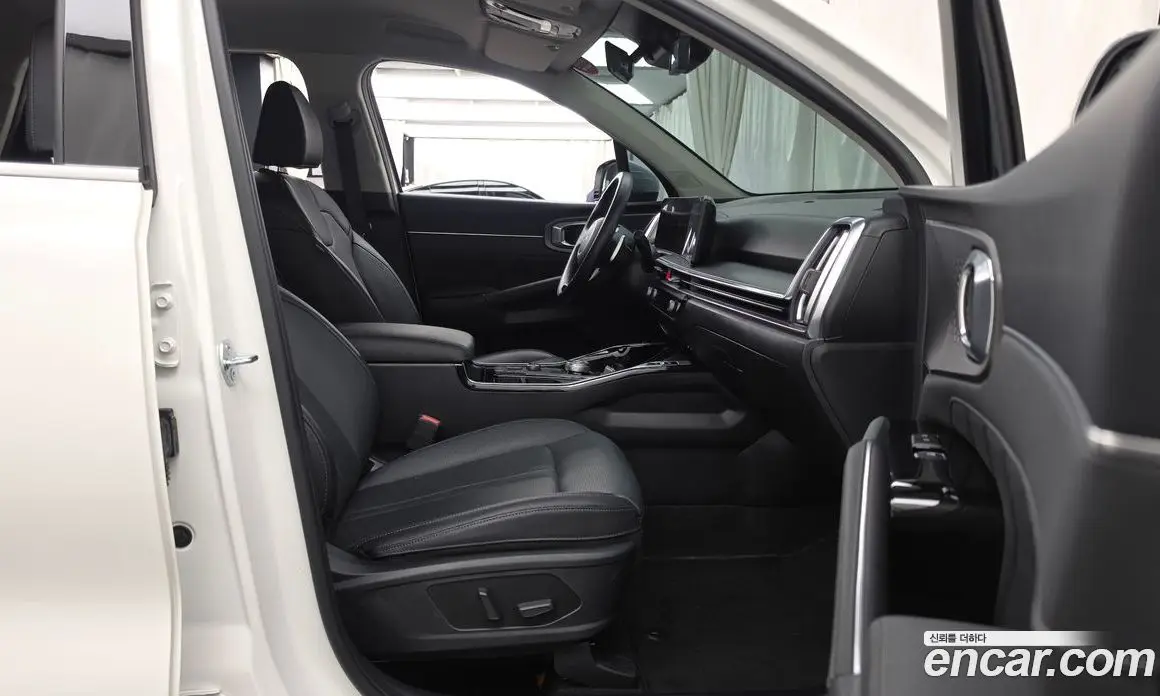 Kia Sorento 2024 2.5 автомат (гидро), фото 16