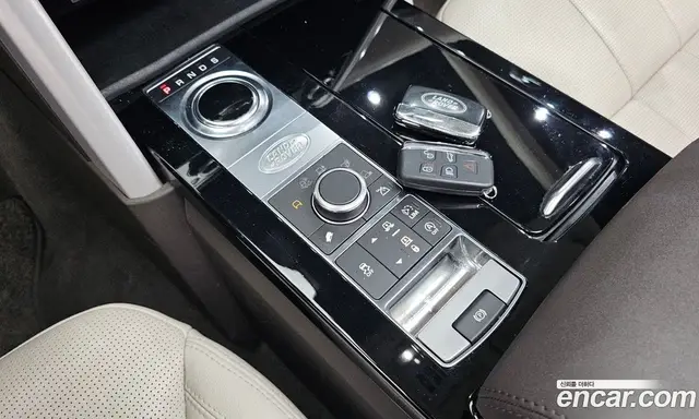 Land Rover Discovery 2017 3.0 автомат (гидро), миниатюра 12