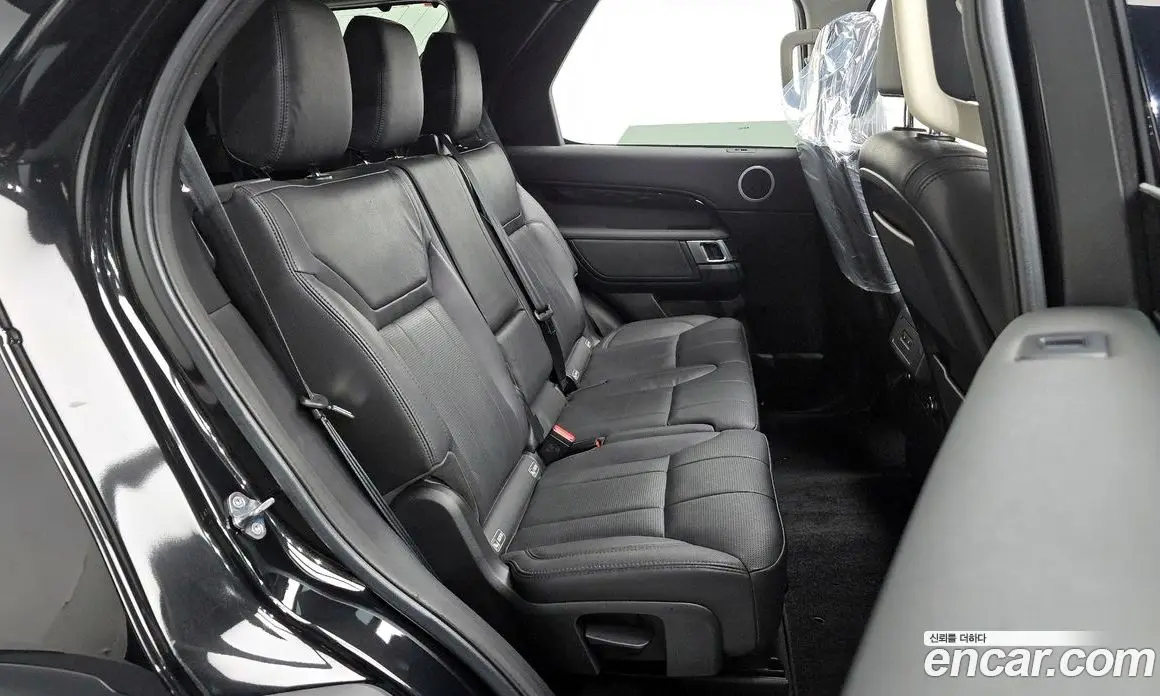 Land Rover Discovery 2018 2.0 автомат (гидро), фото 18 Land Rover Discovery 2018 2.0 автомат (гидро), фото 18
