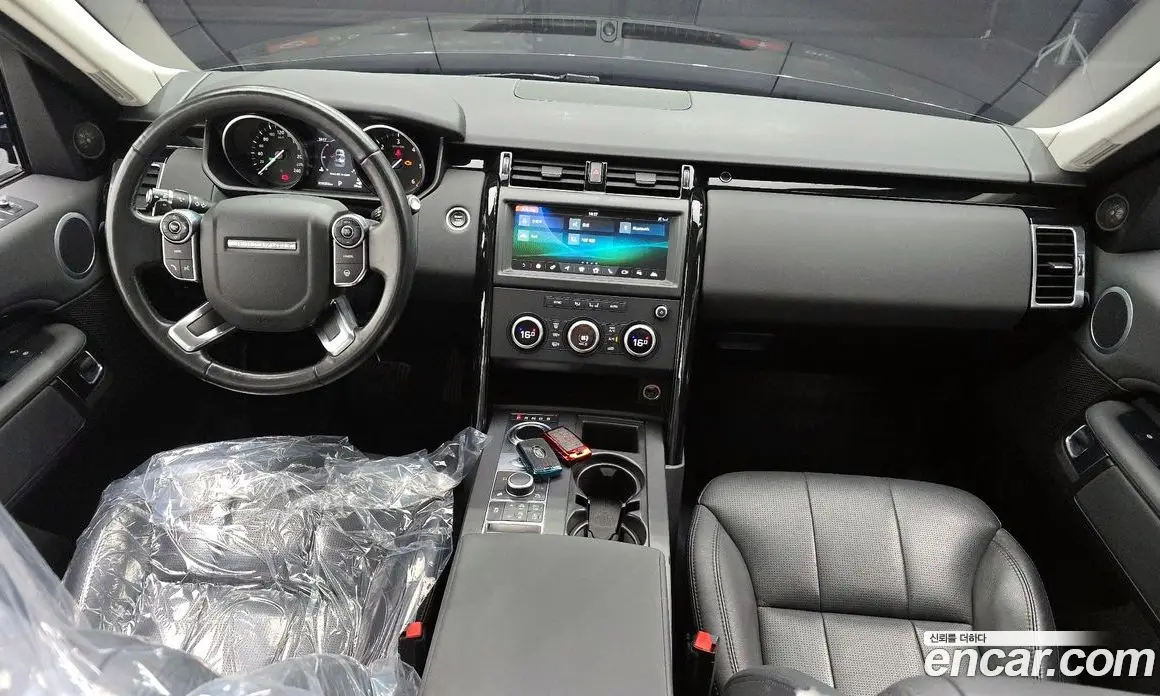 Land Rover Discovery 2018 2.0 автомат (гидро), фото 10 Land Rover Discovery 2018 2.0 автомат (гидро), фото 10