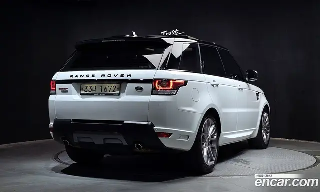 Land Rover Range Rover Sport 2017 3.0 автомат (гидро), миниатюра 2