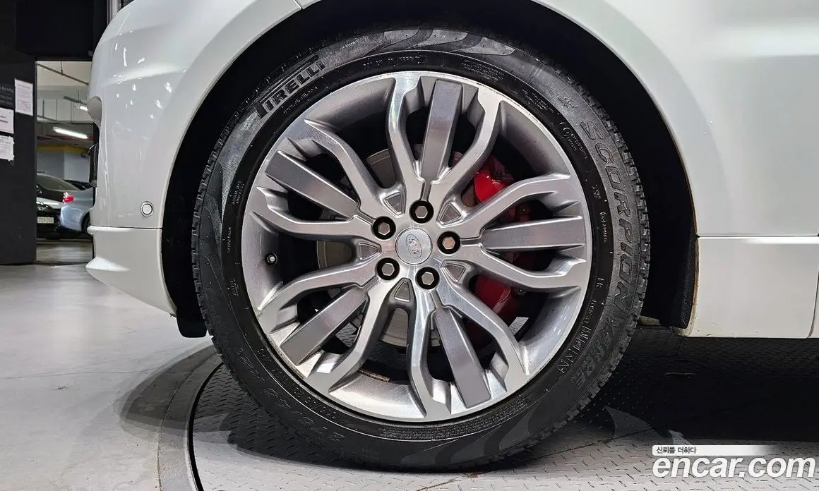 Land Rover Range Rover Sport 2017 3.0 автомат (гидро), фото 5