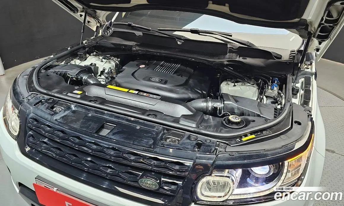 Land Rover Range Rover Sport 2017 3.0 автомат (гидро), фото 6