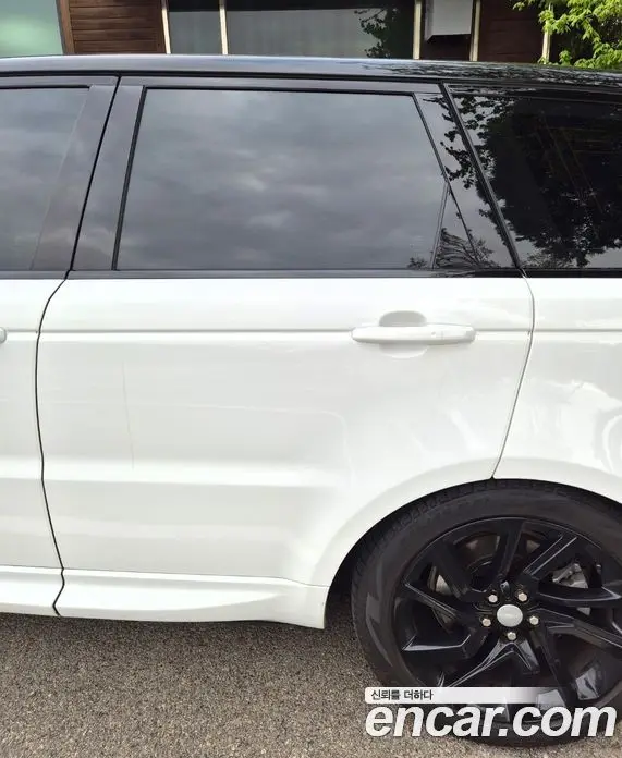 Land Rover Range Rover Sport 2021 3.0 автомат (гидро), фото 6 Land Rover Range Rover Sport 2021 3.0 автомат (гидро), фото 6
