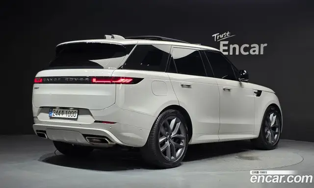Land Rover Range Rover Sport 2024 3.0 автомат (гидро), миниатюра 2