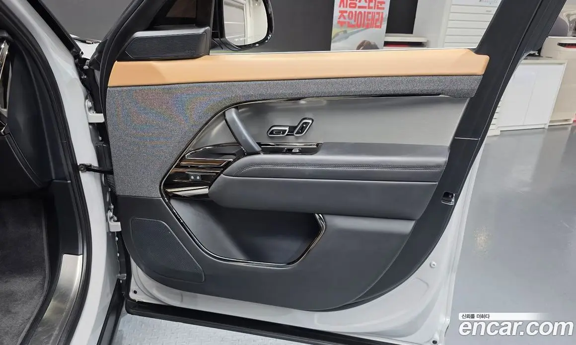 Land Rover Range Rover Sport 2024 3.0 автомат (гидро), фото 15
