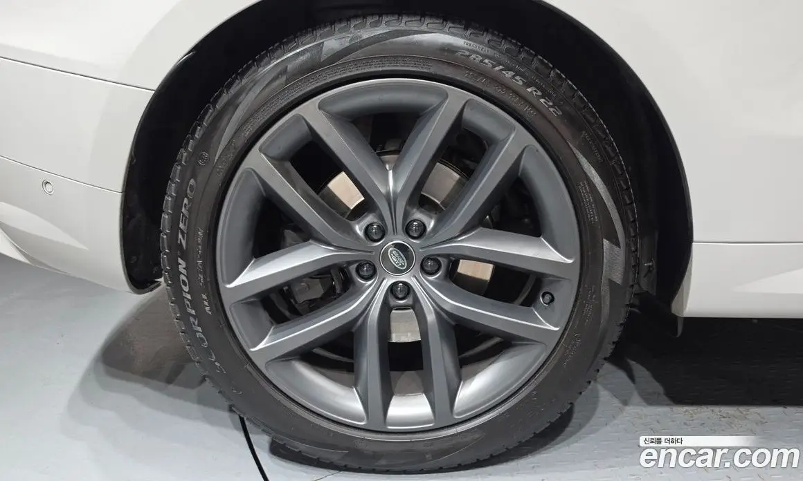 Land Rover Range Rover Sport 2024 3.0 автомат (гидро), фото 7