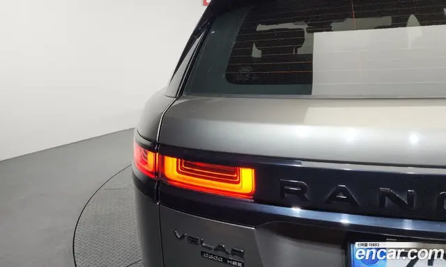 Land Rover Range Rover Velar 2018 3.0 автомат (гидро), миниатюра 9 Land Rover Range Rover Velar 2018 3.0 автомат (гидро), миниатюра 9