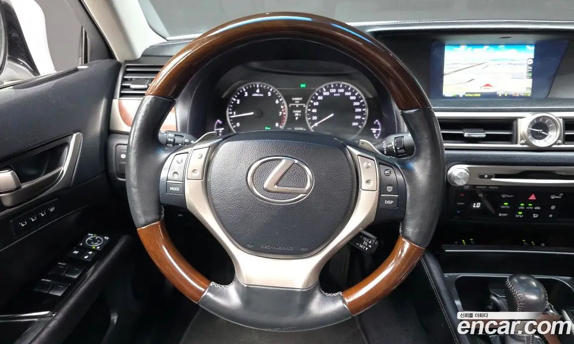 Lexus GS 2012 3.5 автомат (гидро), фото 13 Lexus GS 2012 3.5 автомат (гидро), фото 13