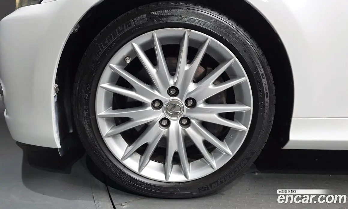 Lexus GS 2012 3.5 автомат (гидро), фото 5 Lexus GS 2012 3.5 автомат (гидро), фото 5