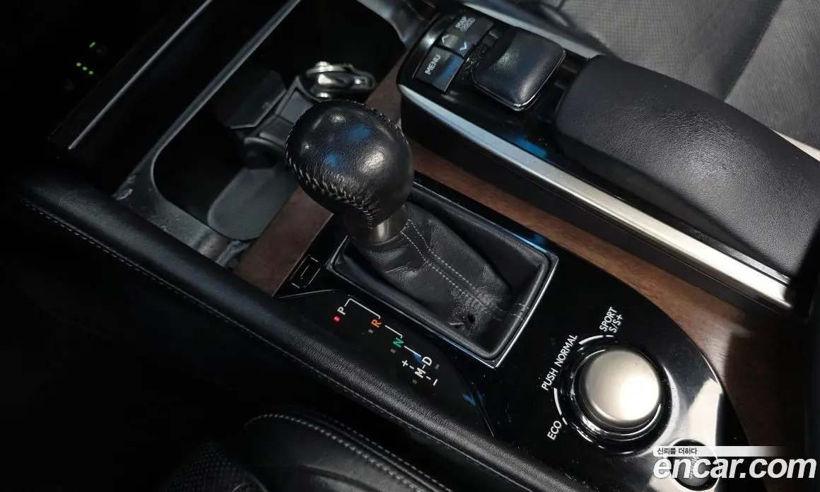 Lexus GS 2012 3.5 автомат (гидро), фото 9 Lexus GS 2012 3.5 автомат (гидро), фото 9