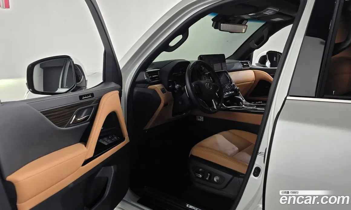 Lexus LX 2025 3.4 автомат (гидро), фото 13