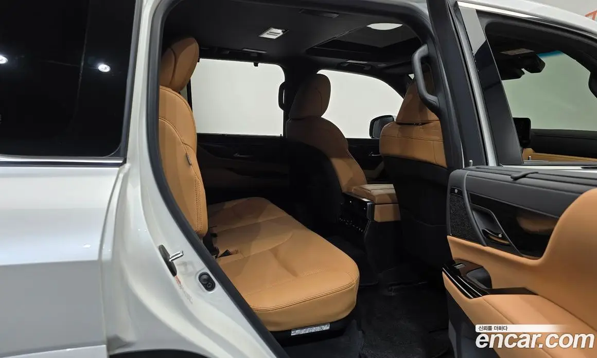 Lexus LX 2025 3.4 автомат (гидро), фото 17